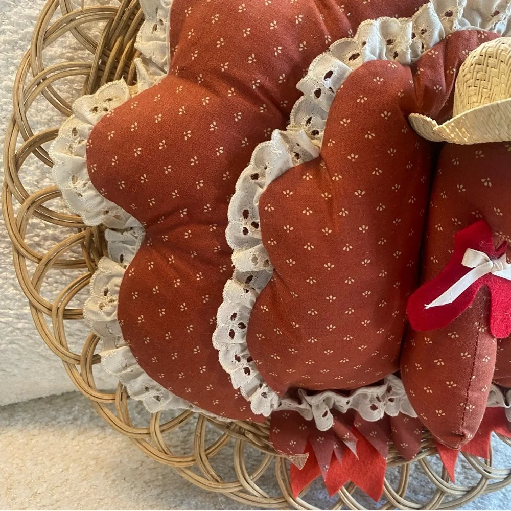 Vintage 80s Quilted Thanksgiving Turkey 3D Door Wreath 16”